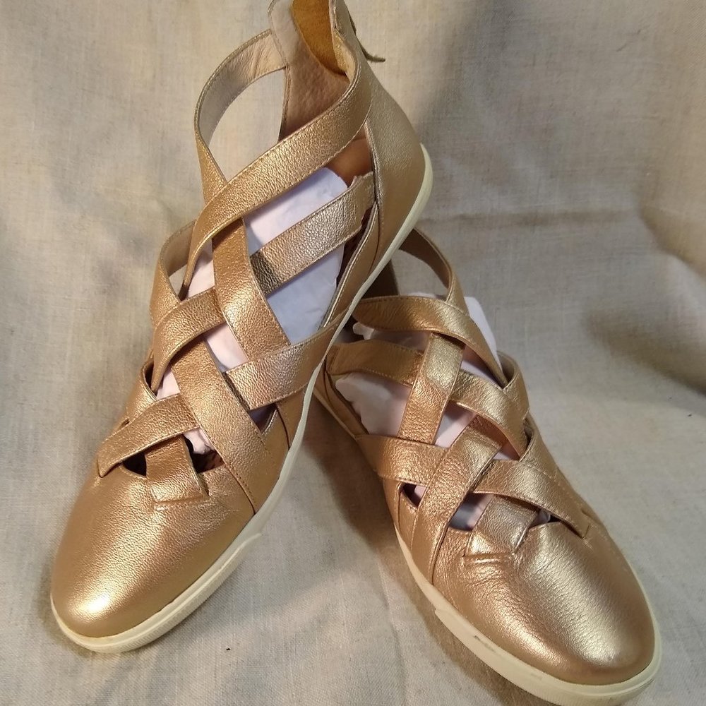Sudini Isa Shoes, Rose Gold, Women's 10, woven leather, zip-back sandal, shoe ,